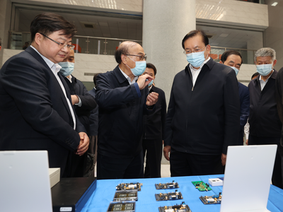 王忠林調研北斗產業發展 以科技創新驅動產業升級